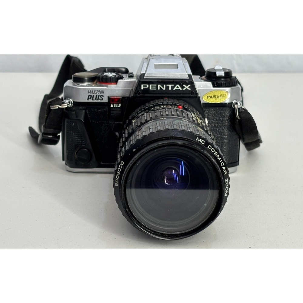 Pentax Program Plus 35mm SLR Camera With Zoom 28-80mm f/3.5-4.5 Lens Vintage 90s